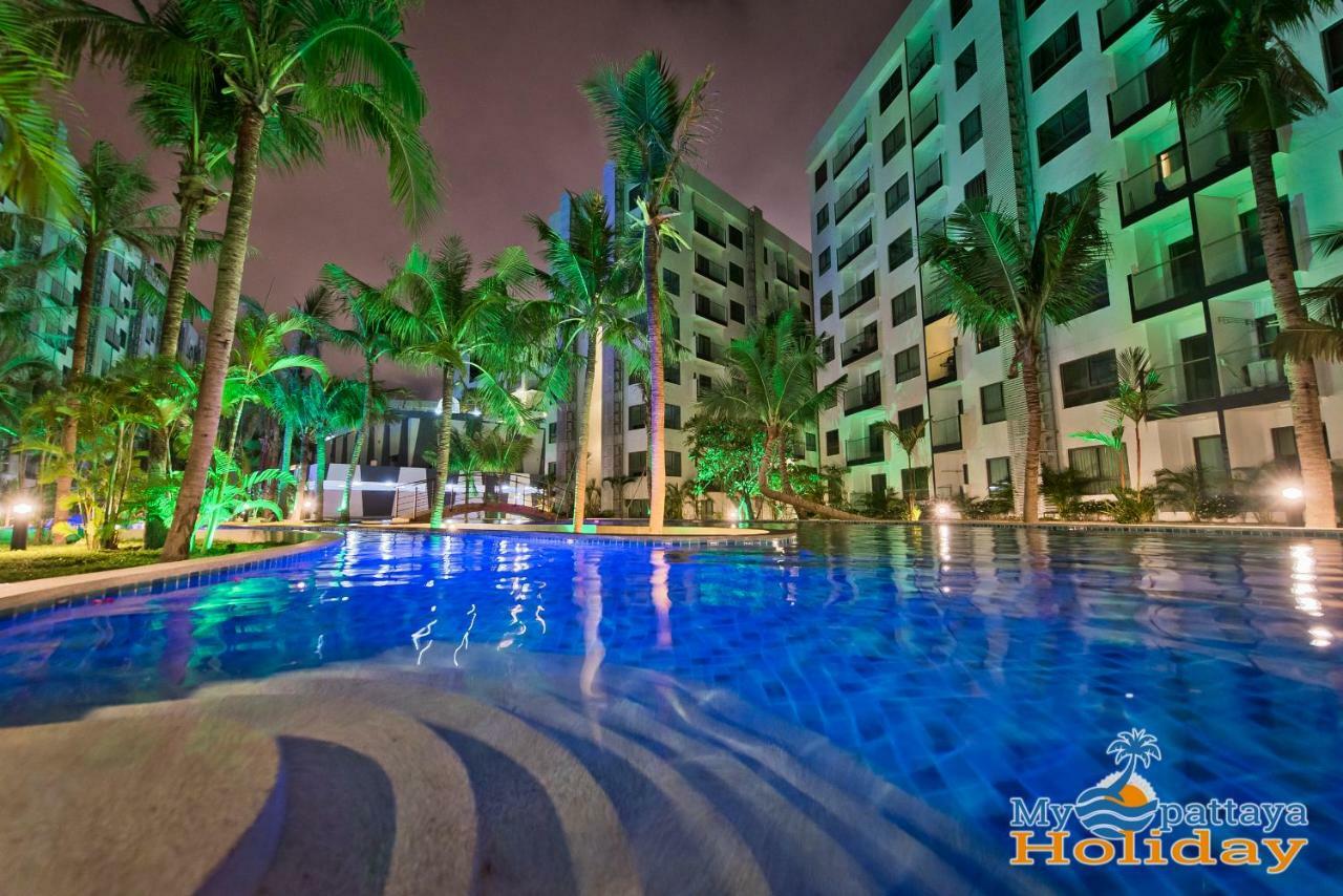 Arcadia Beach Resort Pattaya Bagian luar foto