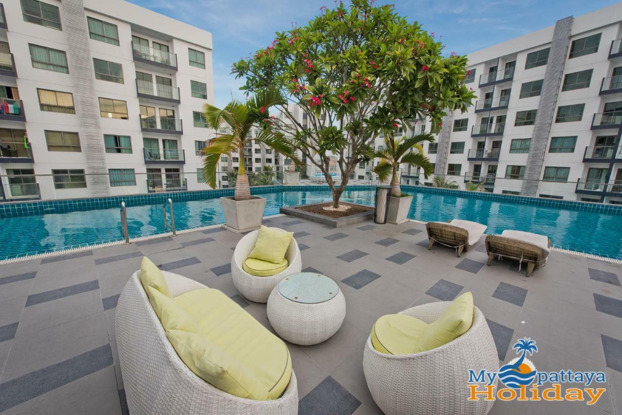 Arcadia Beach Resort Pattaya Bagian luar foto