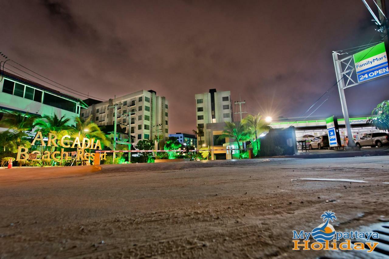 Arcadia Beach Resort Pattaya Bagian luar foto