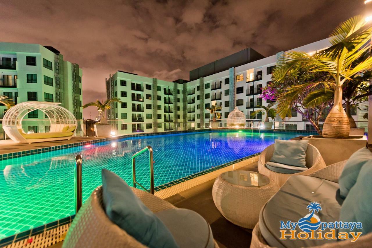 Arcadia Beach Resort Pattaya Bagian luar foto